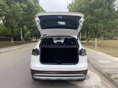 Volkswagen Touareg New Sharp 1.5L Sharp Edition - ფოტო 14