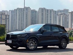 Volkswagen Touareg 3.0TSI Sharp Enjoyment Edition Jet Black Sport Package - ფოტო 1