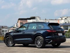 Volkswagen Touareg 3.0TSI Sharp Enjoyment Edition Jet Black Sport Package - ფოტო 13