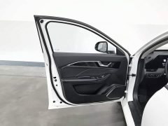 FAW Besturn B70 2022 Third Generation 2.0T Automatic Smart Comfort Edition - ფოტო 8