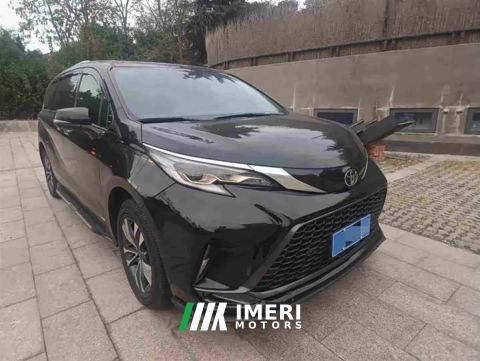 2024 Toyota Gravia 2.5L Hybrid Luxury
