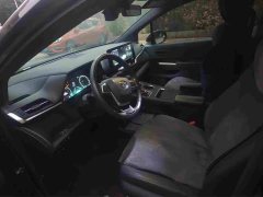 Toyota Gravia 2.5L Hybrid Luxury - ფოტო 3