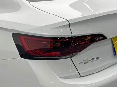 Volkswagen Jetta Facelift II 300TSI DSG Beyond Edition - ფოტო 10