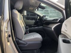 Toyota Sienna 2.5L Hybrid Comfort Edition - ფოტო 13