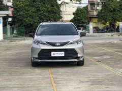 Toyota Sienna 2.5L Hybrid Comfort Edition - ფოტო 4