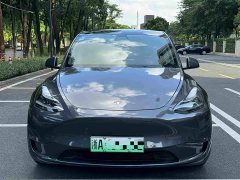Tesla Model Y Standard Range RWD - ფოტო 3