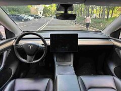 Tesla Model Y Standard Range RWD - ფოტო 7