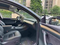 Tesla Model Y Standard Range RWD - ფოტო 8