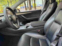 Tesla Model Y Standard Range RWD - ფოტო 9