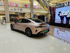 Xiaomi SU7 Four-Wheel Drive Max Edition - ფოტო 5