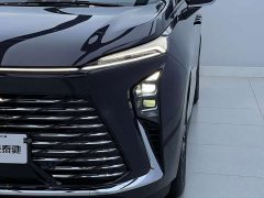 Buick GL8 Luzun Respect Edition - ფოტო 3