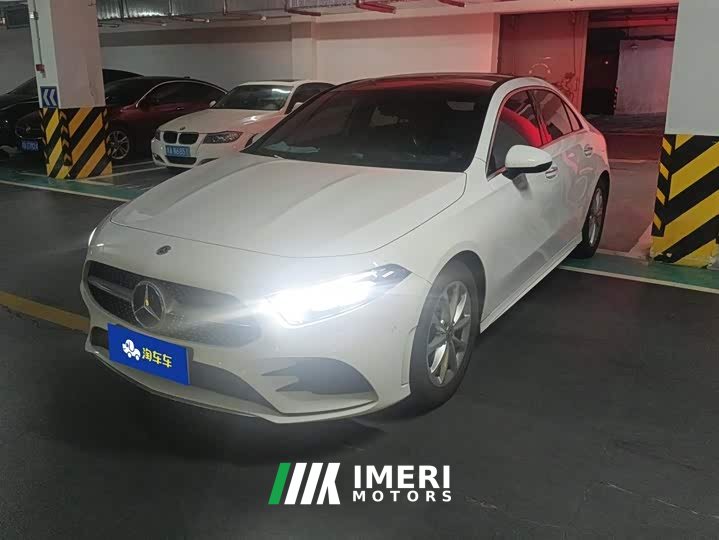 Mercedes-Benz A-Class Facelift A 200 L Sport Sedan Fashion Edition