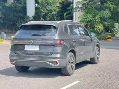 Volkswagen Touareg 300TSI Two-Wheel Drive Crescent Edition - ფოტო 11