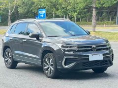 Volkswagen Touareg 300TSI Two-Wheel Drive Crescent Edition - ფოტო 3