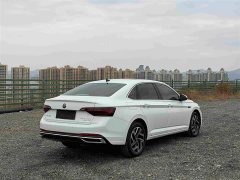 Volkswagen Jetta Facelift II 300TSI DSG Beyond Edition - ფოტო 4