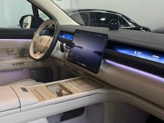NIO ES8 2026 Six-Seat Executive Signature Edition - ფოტო 7