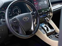Toyota Vellfire Crown Hybrid 2.5L HV Premium Edition - ფოტო 13