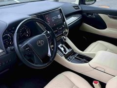Toyota Vellfire Crown Hybrid 2.5L HV Premium Edition - ფოტო 14