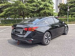 Nissan Teana 2021 2.0L XL Comfort - ფოტო 4