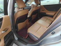 Lexus ES 2020 300h Excellence - ფოტო 5