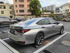 Lexus ES 2020 300h Excellence - ფოტო 9