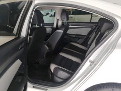Volkswagen Bora 2023 300TSI DSG Respect Edition - ფოტო 10