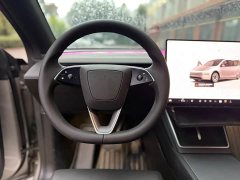 Tesla Model Y L 2025 Long Range All-Wheel Drive - ფოტო 13