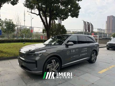 2025 Onvo L90 Max Six-Seater