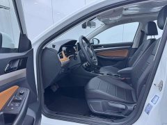 Volkswagen Bora 200TSI DSG Comfort Pro - ფოტო 11