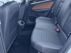 Volkswagen Bora 200TSI DSG Comfort Pro - ფოტო 8