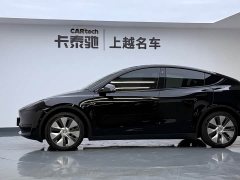 Tesla Model Y Rear-Wheel Drive - ფოტო 2