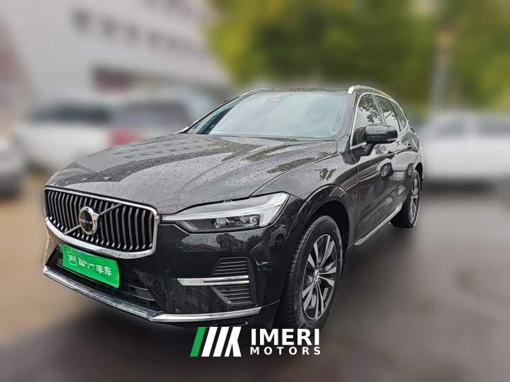 Volvo XC60 B5 AWD Smart Luxury Edition