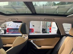 Geely Boyue L 2023 1.5TD DCT Luxury - ფოტო 10