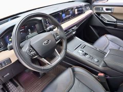 Ford Explorer 2.3T EcoBoost Kunlun Peak Edition 7-Seater - ფოტო 12