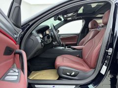 BMW 5 Series 530Li Premier M Sport Package - ფოტო 4