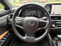Lexus ES 2022 300h Excellence Edition - ფოტო 8