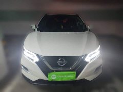 Nissan Qashqai 2.0L CVT XV Premium Luxury - ფოტო 2