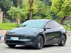 Tesla Model Y Rear-Wheel Drive - ფოტო 1