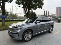 Nio Lerado L90 Ultra Six-Seater - ფოტო 1