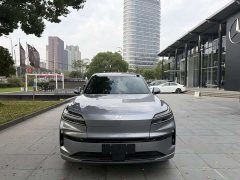 Nio Lerado L90 Ultra Six-Seater - ფოტო 2