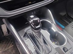 Toyota Crown Venza 2023 2.5L HEV AWD Luxury - ფოტო 16