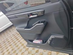Toyota Crown Venza 2023 2.5L HEV AWD Luxury - ფოტო 7