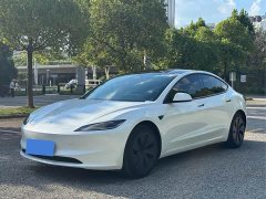 Tesla Model 3 2023 Rear-Wheel Drive - ფოტო 1