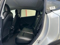 Tesla Model Y Standard Range RWD - ფოტო 9