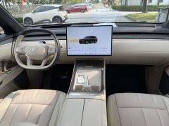 Nio Lerado L90 Ultra Six-Seater - ფოტო 12