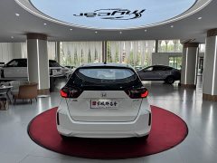 Honda Fit 1.5L CVT Trend Edition - ფოტო 6