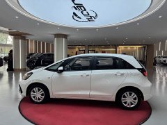 Honda Fit 1.5L CVT Trend Edition - ფოტო 8