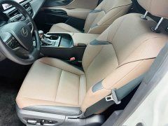 Lexus ES 200 Premium Edition - ფოტო 11