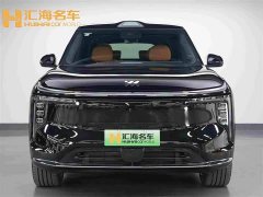 IM Motors Zhiji LS8 52 Max Luxury Six-Seater - ფოტო 2