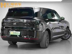 IM Motors Zhiji LS8 52 Max Luxury Six-Seater - ფოტო 6